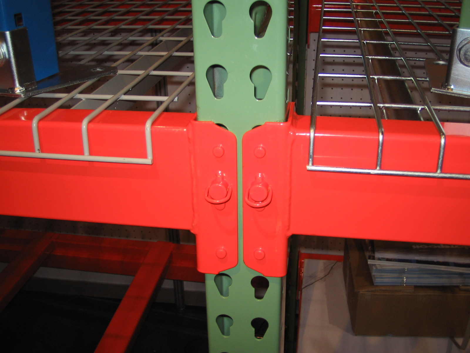 Personifizierter Antrieb im Hochleistungspaletten-Racking, Fabrik-Metallspeicher-Regale